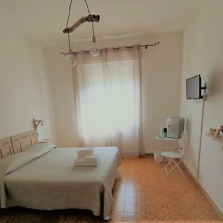 Menta E Rosmarino Affittacamere *